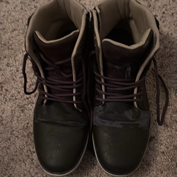 Men’s Boots - Picture 7 of 14